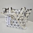 Malique by ME - GEOMETRICAL Handtasche Medi, Maße: (LxBxH) 27 x 11 x H 18 cm, Farbe: weiß glänzend, Außen: Kunstleder, Innen: Polyester